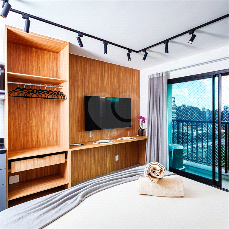 Apartamento a venda 1 dormitório e mobiliado no Bairro de Pinheiros 