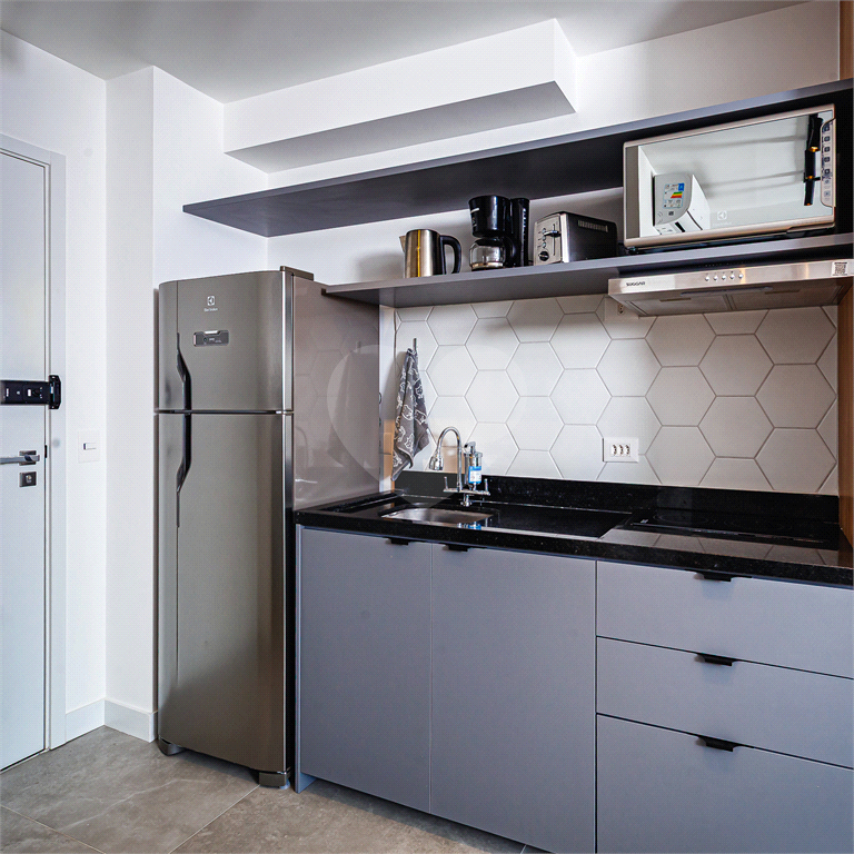 Apartamento a venda 1 dormitório e mobiliado no Bairro de Pinheiros 