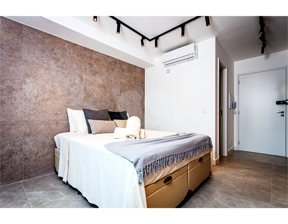 Apartamento a venda 1 dormitório e mobiliado no Bairro de Pinheiros 