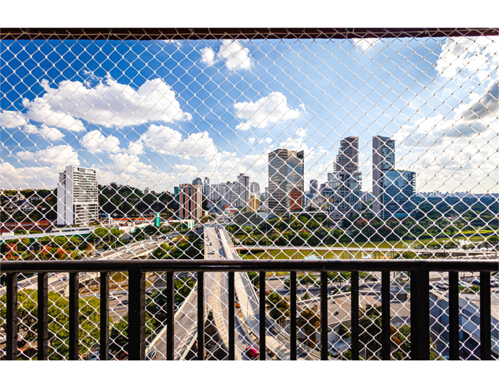 Apartamento a venda 1 dormitório e mobiliado no Bairro de Pinheiros 