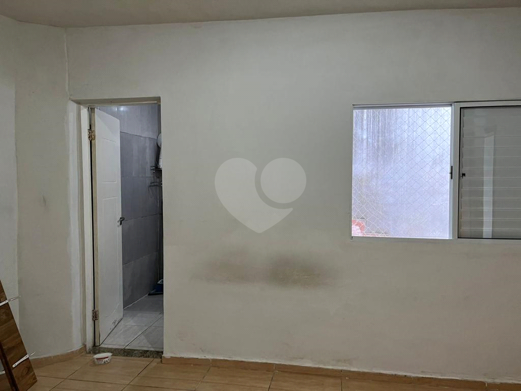 Casa a Venda em Perus/SP 