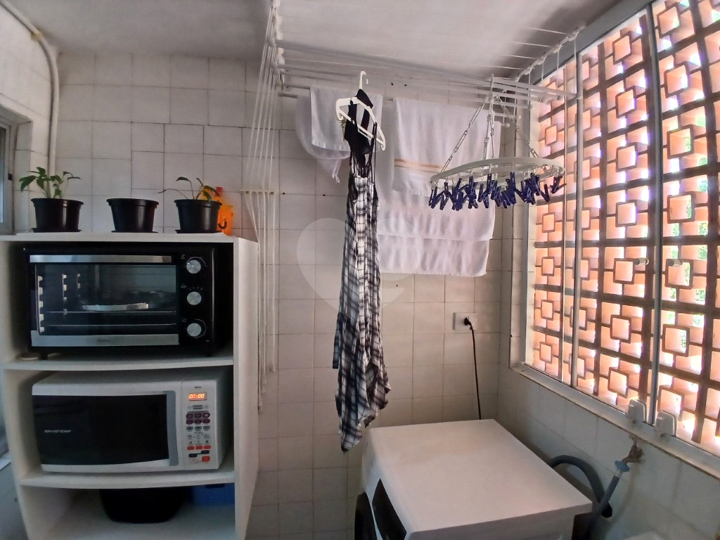 APARTAMENTO em TREMEMBÉ