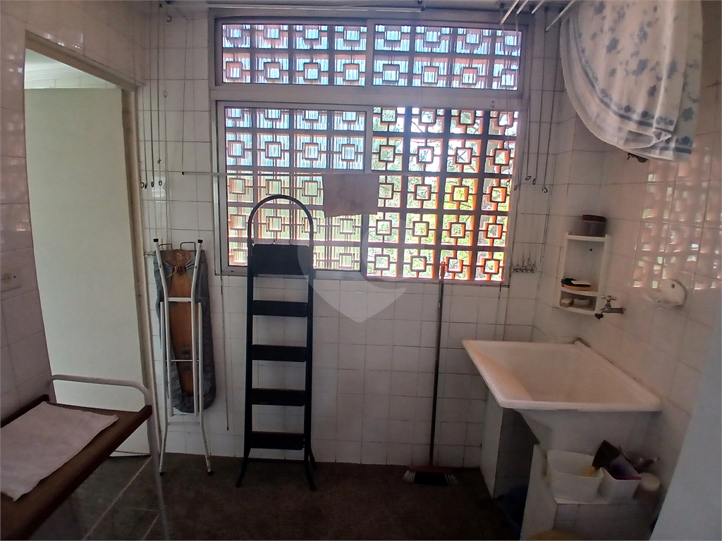 APARTAMENTO em TREMEMBÉ