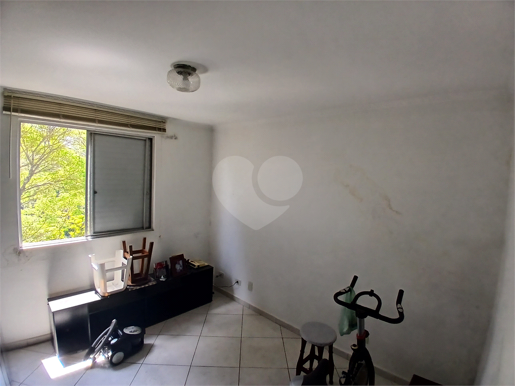 APARTAMENTO em TREMEMBÉ