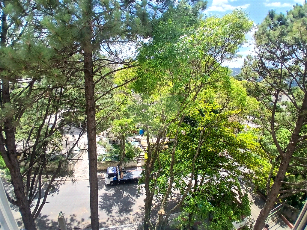 APARTAMENTO em TREMEMBÉ