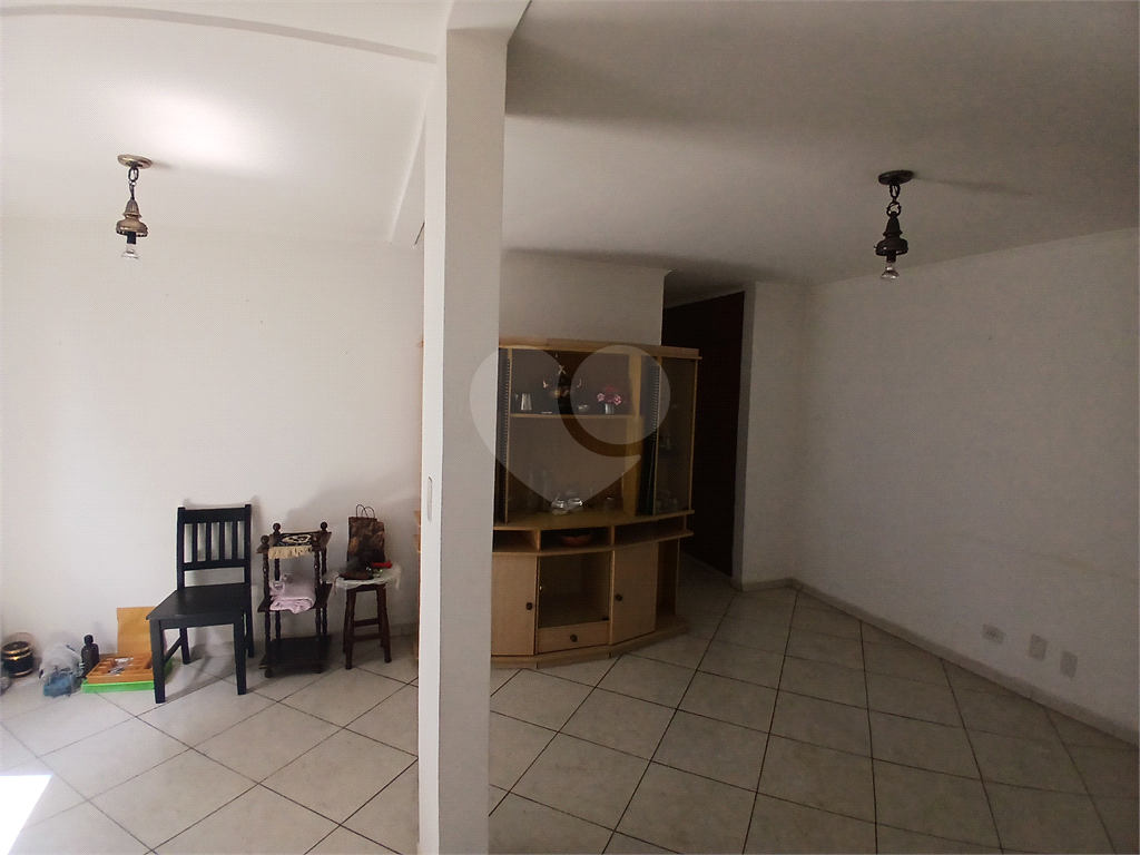 APARTAMENTO em TREMEMBÉ