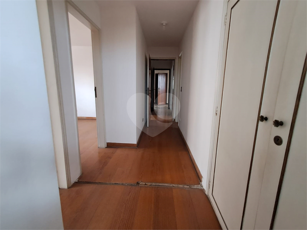 Imóvel de 165m² com ampla sala de estar estar cozinha e copa 3 quartos 1 suíte 1 vaga de garagem Perdizes