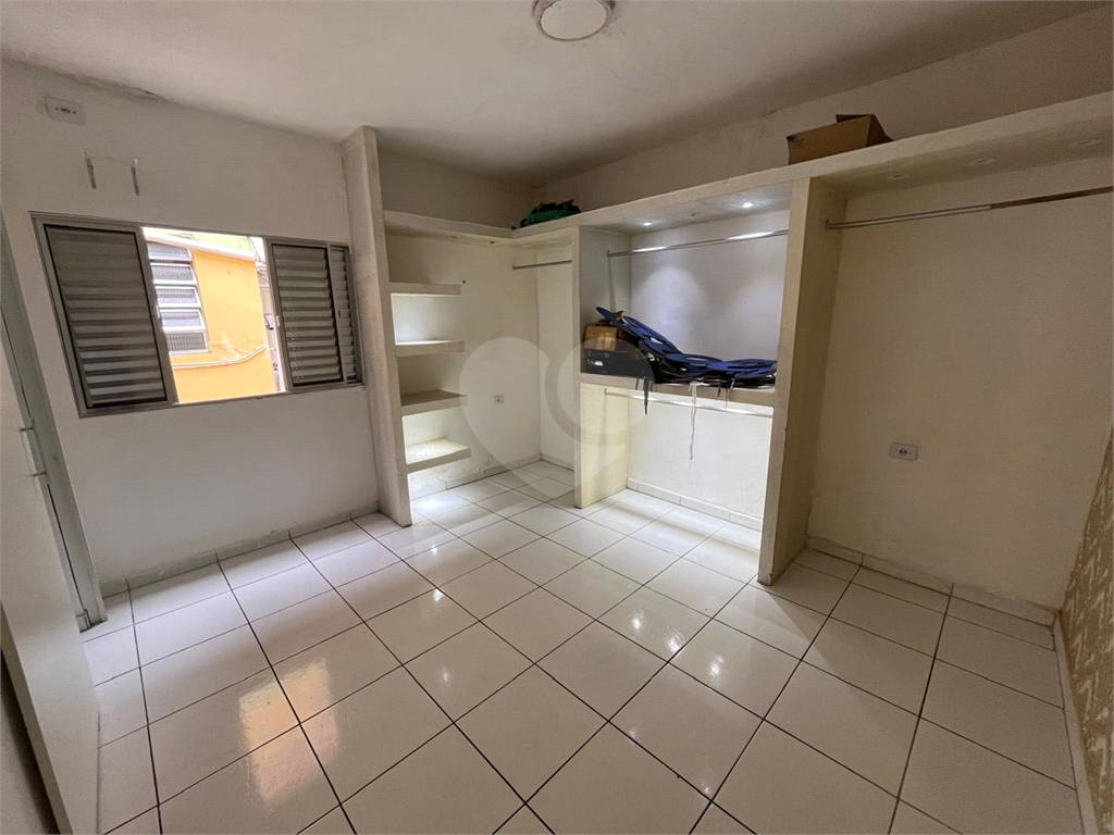 Casa Térrea na Vila Gustavo, 3 dormitórios, 2 vagas.