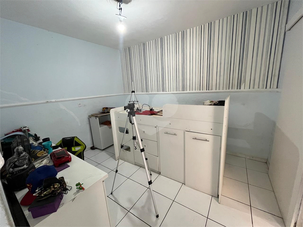 Casa Térrea na Vila Gustavo, 3 dormitórios, 2 vagas.