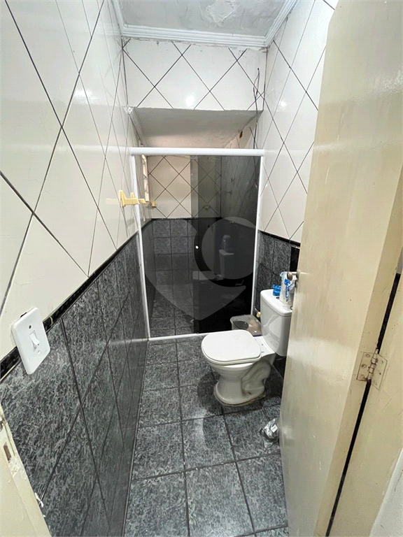 Casa Térrea na Vila Gustavo, 3 dormitórios, 2 vagas.