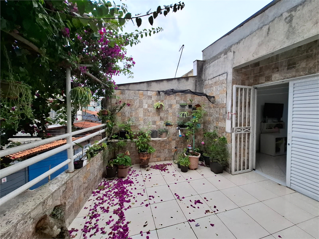 Sobrado venda Jardim Recanto Verde com 182m2, 3 quartos, 1 suíte, sala, cozinha, lavabo, quintal, porão, 2 vagas de garagem. 