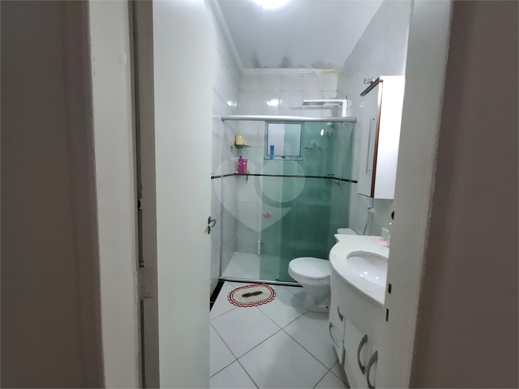 Sobrado venda Jardim Recanto Verde com 182m2, 3 quartos, 1 suíte, sala, cozinha, lavabo, quintal, porão, 2 vagas de garagem. 