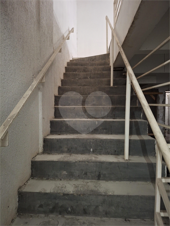 loja com 271m2 em excelente localização