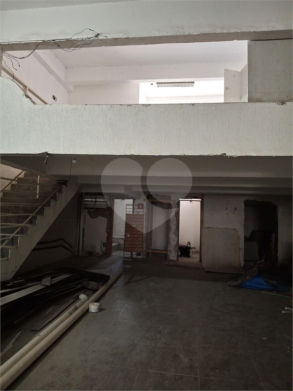 loja com 271m2 em excelente localização