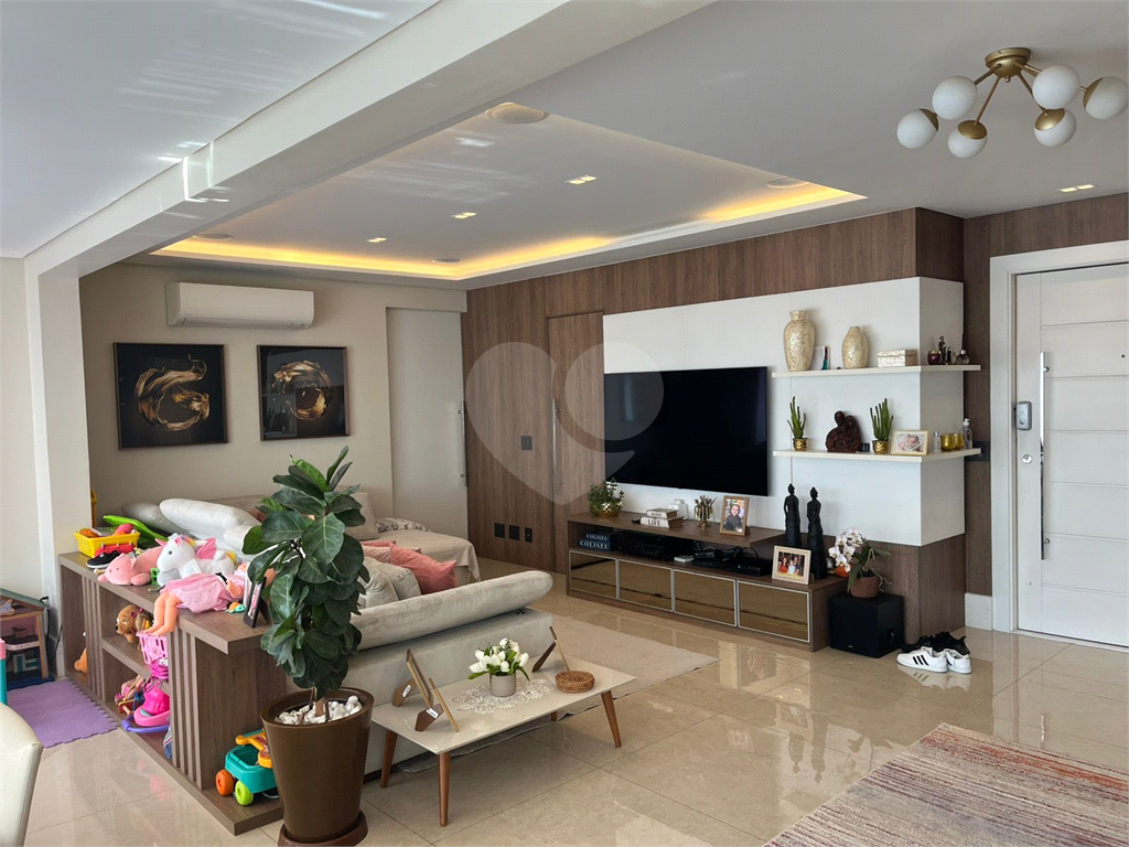 APARTAMENTO NO BOREAL SANTANA