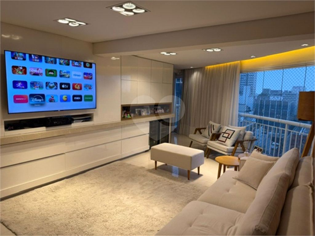 Flat Totalmente Mobiliado, para locação na Alameda Ministro Rocha de Azevedo, 38 – Jardins, São Paulo