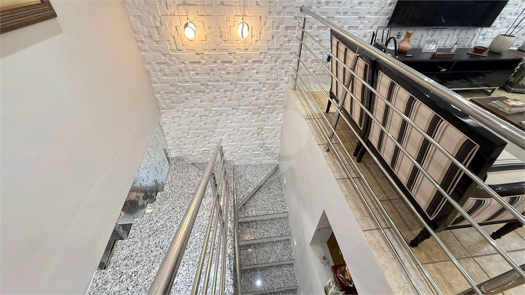 Casa para Locação 220m²| 3 Dormitórios| 3 Salas| Lareira | Área Gourmet com Piscina| Jardim Paulista em Atibaia