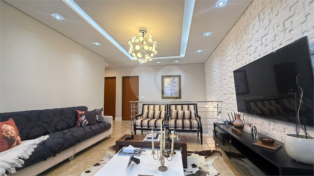 Casa para Locação 220m²| 3 Dormitórios| 3 Salas| Lareira | Área Gourmet com Piscina| Jardim Paulista em Atibaia