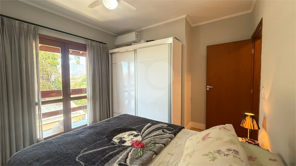 Casa para Locação 220m²| 3 Dormitórios| 3 Salas| Lareira | Área Gourmet com Piscina| Jardim Paulista em Atibaia