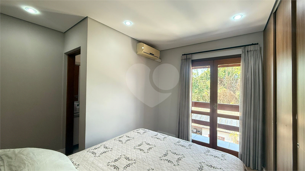 Casa para Locação 220m²| 3 Dormitórios| 3 Salas| Lareira | Área Gourmet com Piscina| Jardim Paulista em Atibaia