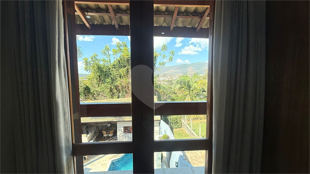 Casa para Locação 220m²| 3 Dormitórios| 3 Salas| Lareira | Área Gourmet com Piscina| Jardim Paulista em Atibaia