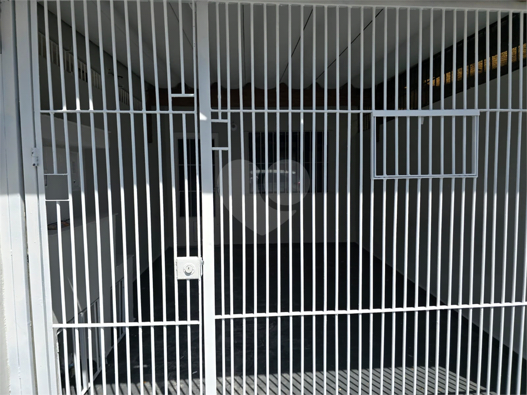 SOBRADO REFORMADO 2 DORMITÓRIOS ´À VENDA BOSQUE DA SAÚDE