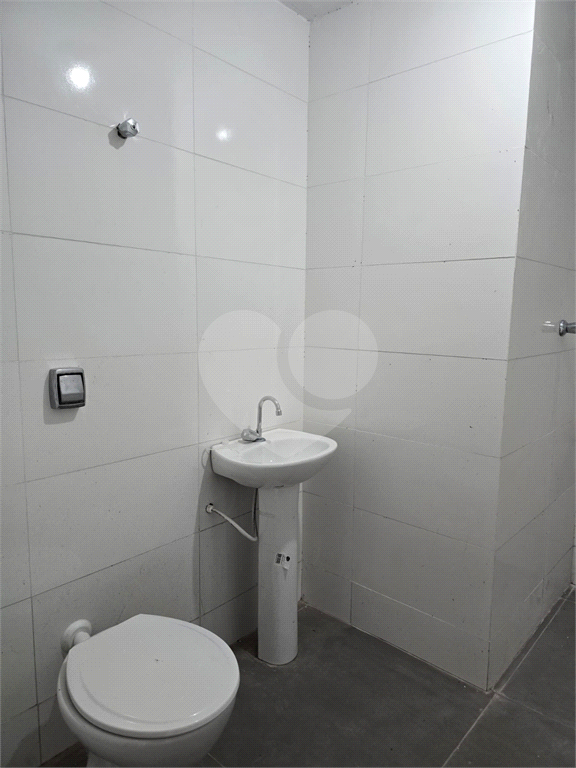 SOBRADO REFORMADO 2 DORMITÓRIOS ´À VENDA BOSQUE DA SAÚDE