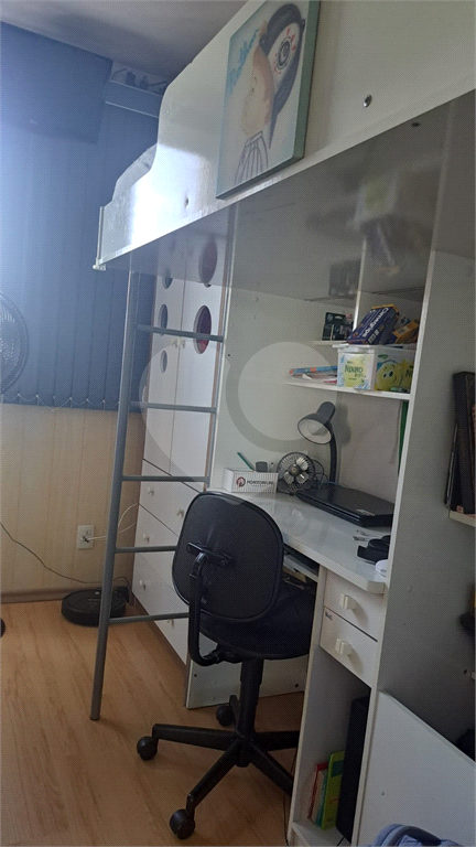 Apartamento a Venda Vila Maria com sacada, 2 dormitórios e 1 vaga fixa.