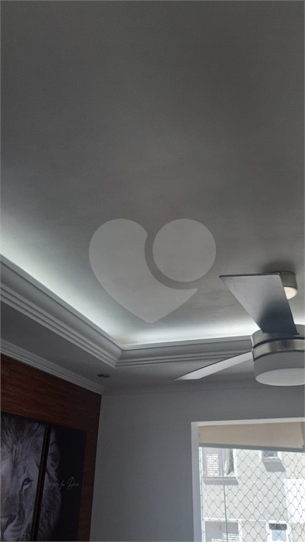 Apartamento a Venda Vila Maria com sacada, 2 dormitórios e 1 vaga fixa.