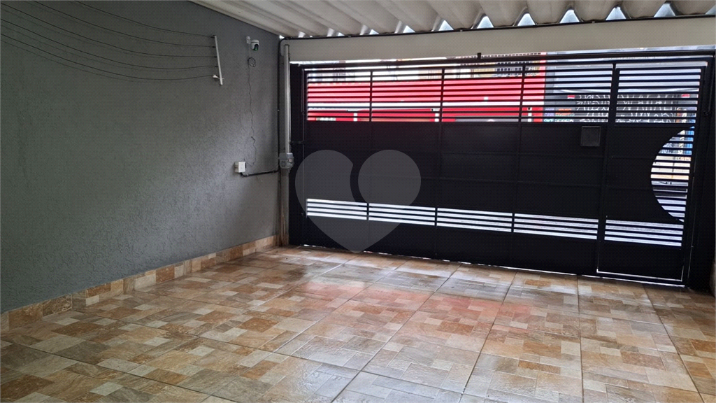 Sobrado Jardim Virginia Bianca, 2 quartos,2 vagas.