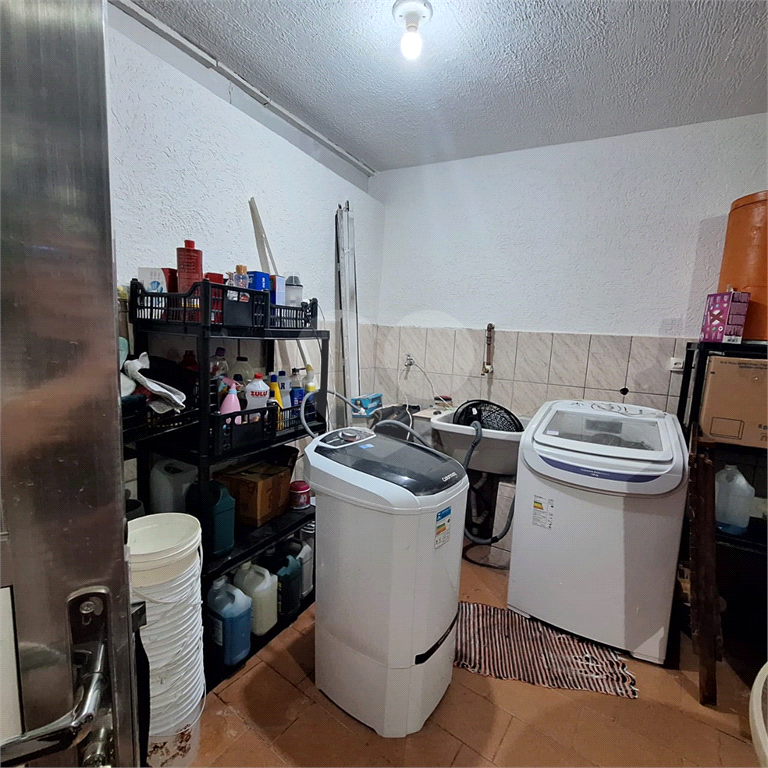 Sobrado Jardim Virginia Bianca, 2 quartos,2 vagas.