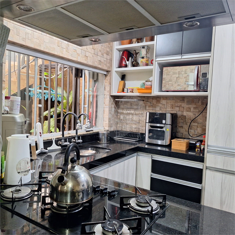 Sobrado Jardim Virginia Bianca, 2 quartos,2 vagas.