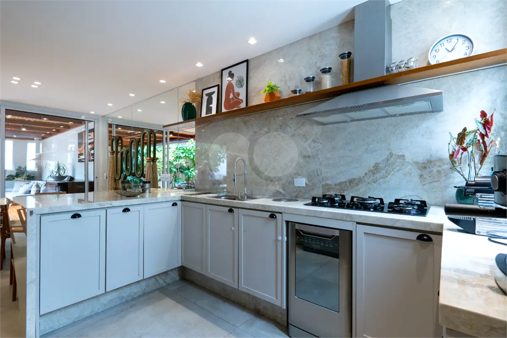 Casa em condomínio fechado no Retiro do Morumbi