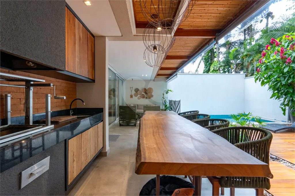 Casa em condomínio fechado no Retiro do Morumbi