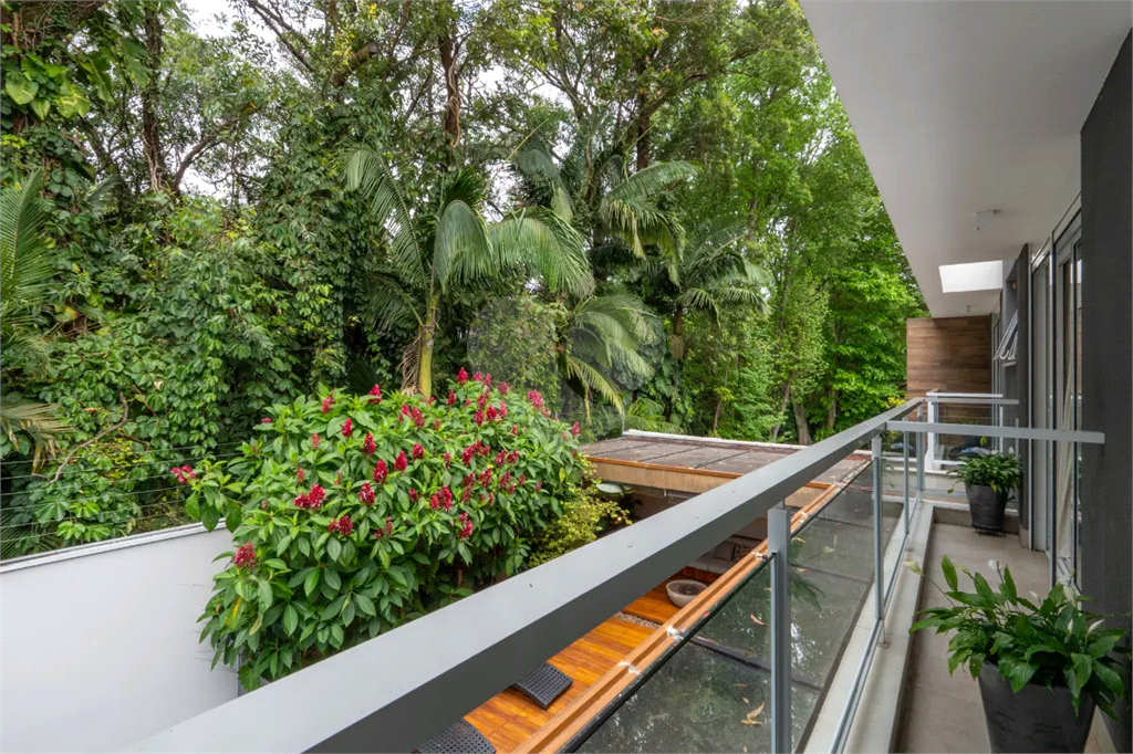 Casa em condomínio fechado no Retiro do Morumbi