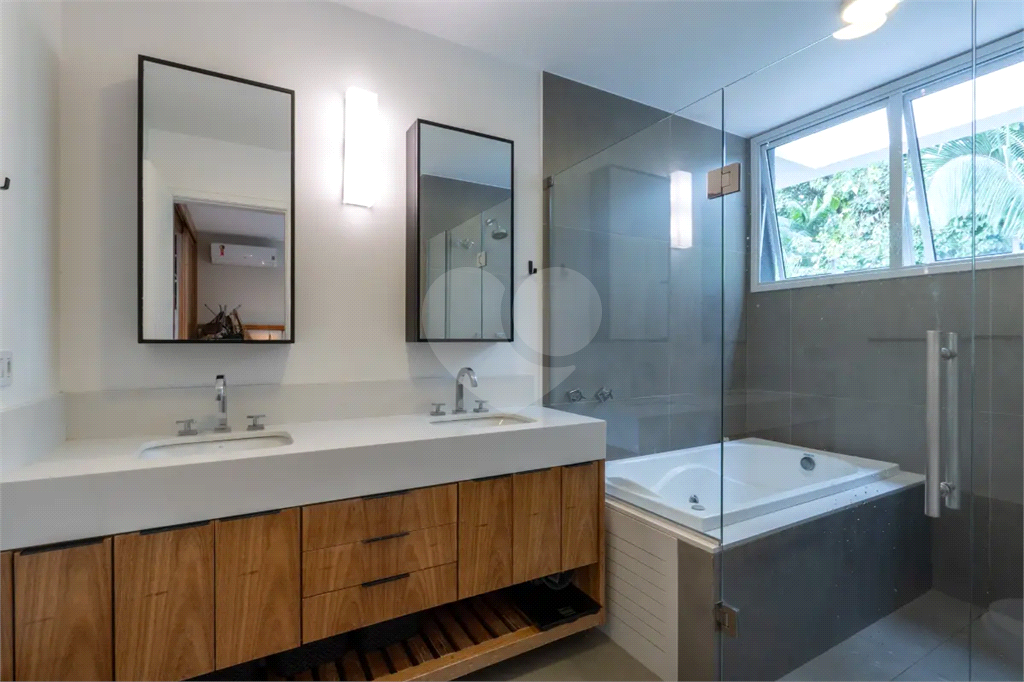 Casa em condomínio fechado no Retiro do Morumbi