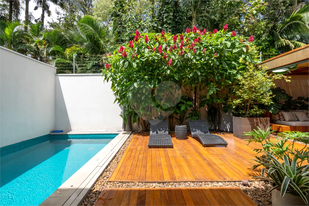 Casa em condomínio fechado no Retiro do Morumbi