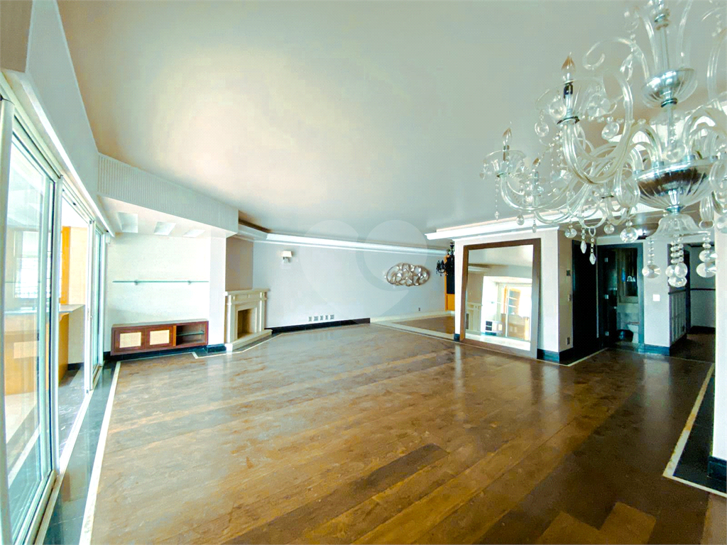 Apartamento, 3 quartos, 264 m² - Foto 11