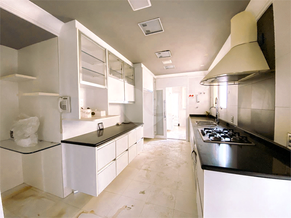 Apartamento, 3 quartos, 264 m² - Foto 12