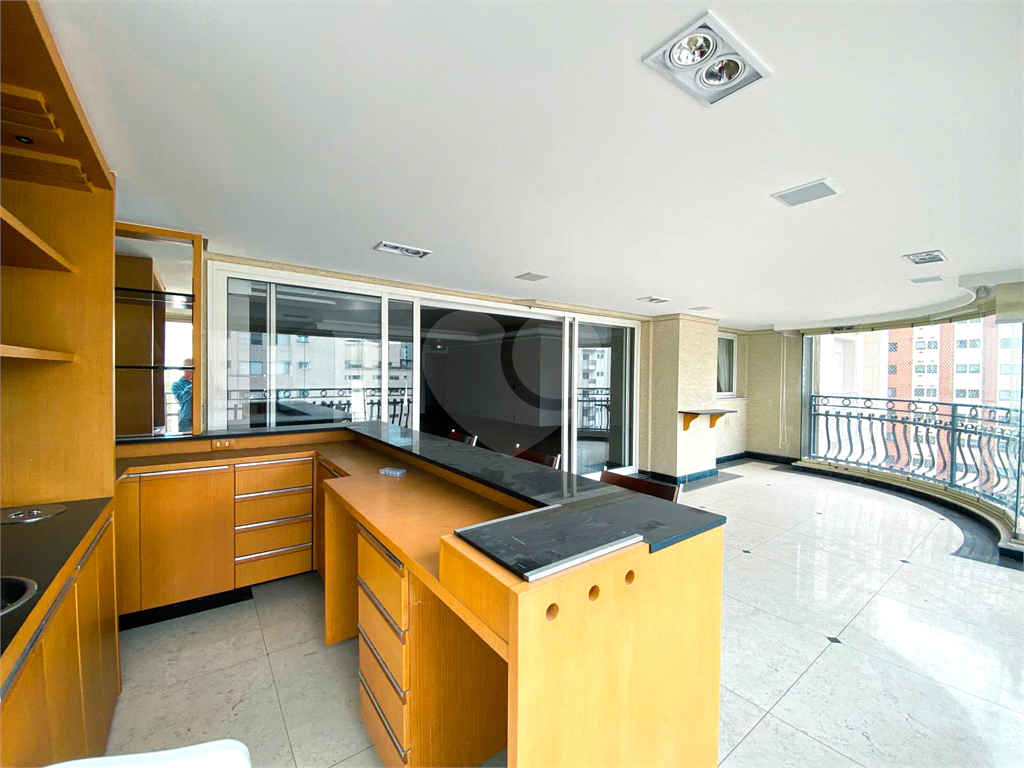 Apartamento, 3 quartos, 264 m² - Foto 9