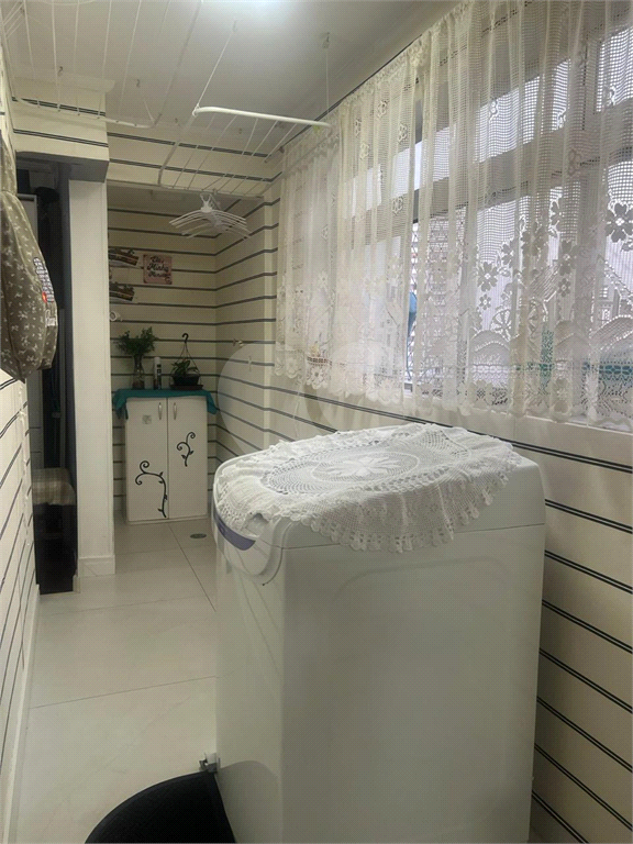 APARTAMENTO em BELA VISTA