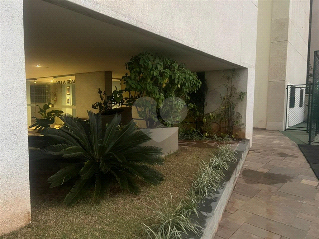 APARTAMENTO em BELA VISTA