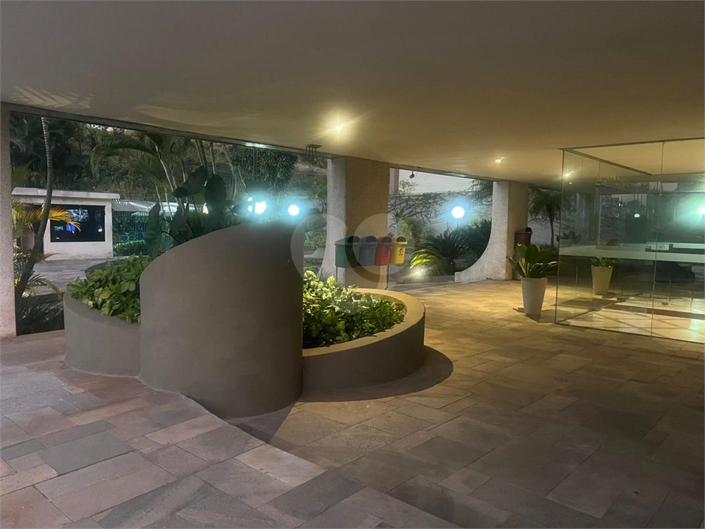 APARTAMENTO em BELA VISTA