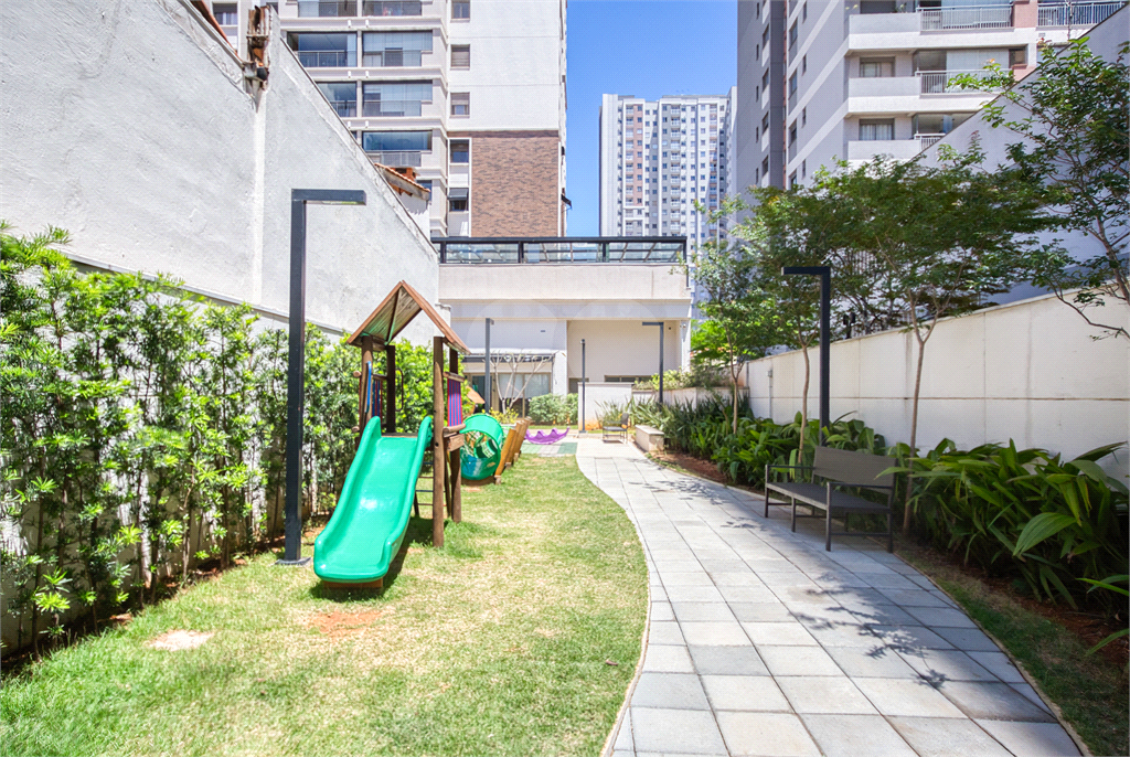 APARTAMENTO em BARRA FUNDA