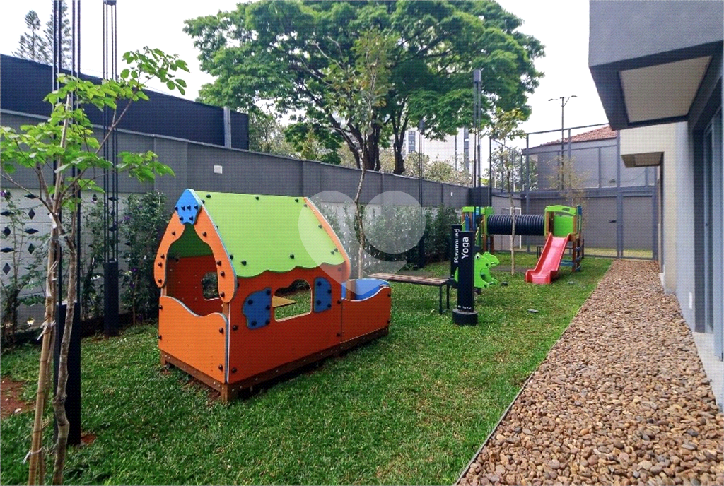 APARTAMENTO em BROOKLIN