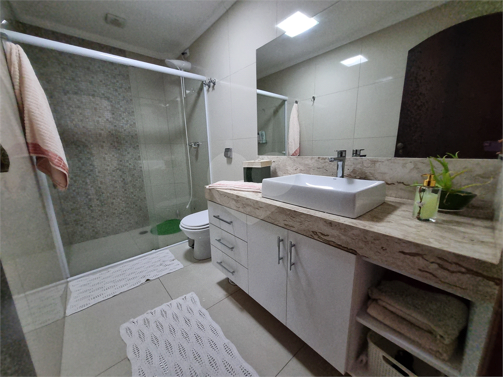 VENDA - Sobrado Jardim França: 135m²  | 3 dormitórios (1 suíte) | 2 vagas | Churrasqueira