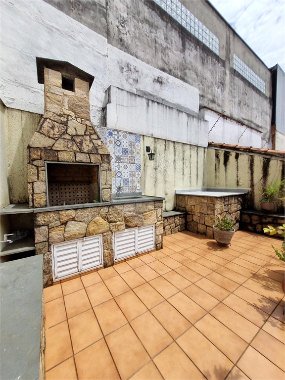 VENDA - Sobrado Jardim França: 135m²  | 3 dormitórios (1 suíte) | 2 vagas | Churrasqueira