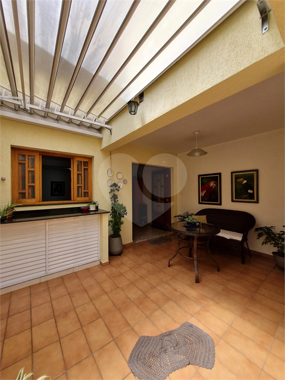 VENDA - Sobrado Jardim França: 135m²  | 3 dormitórios (1 suíte) | 2 vagas | Churrasqueira