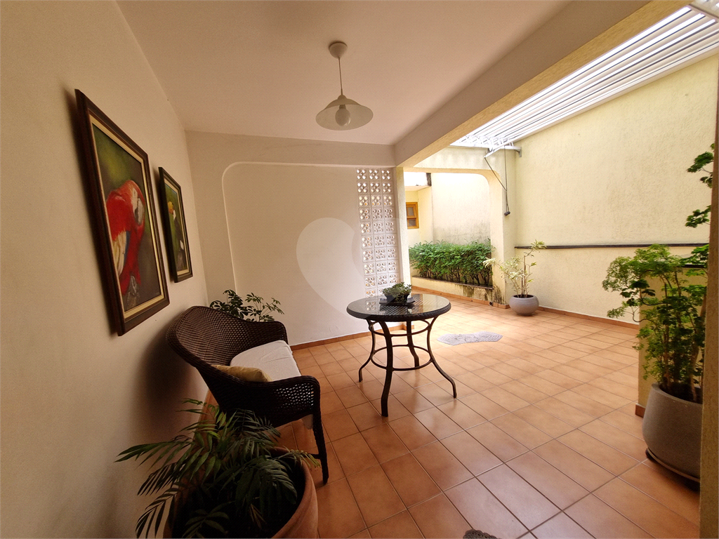 VENDA - Sobrado Jardim França: 135m²  | 3 dormitórios (1 suíte) | 2 vagas | Churrasqueira