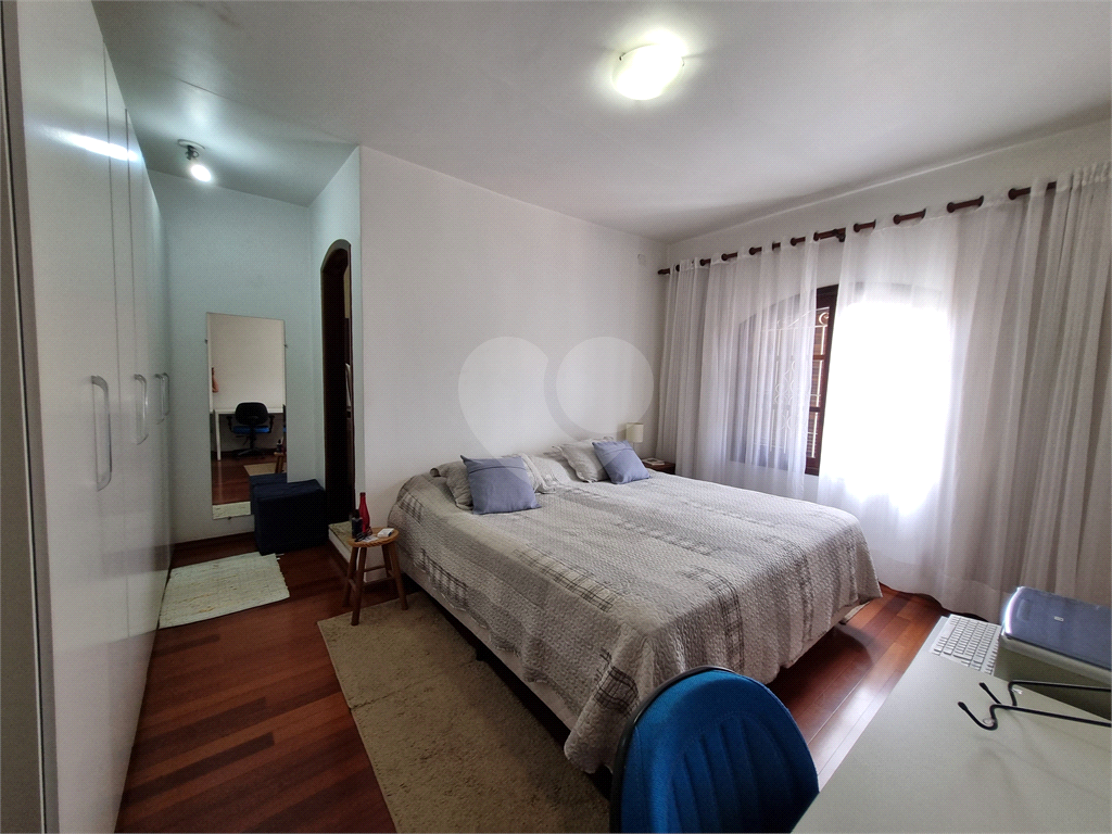 VENDA - Sobrado Jardim França: 135m²  | 3 dormitórios (1 suíte) | 2 vagas | Churrasqueira